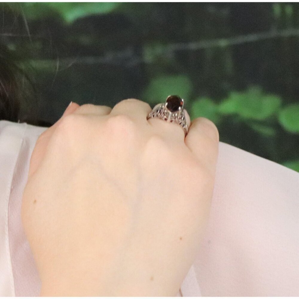 Sterling Silver Red Cubic Zirconia and Marcasite Ring Size 6 3/4 - Picture 5 of 8